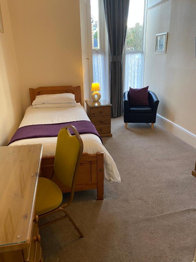 Paignton Court Bed & Breakfast エクステリア 写真